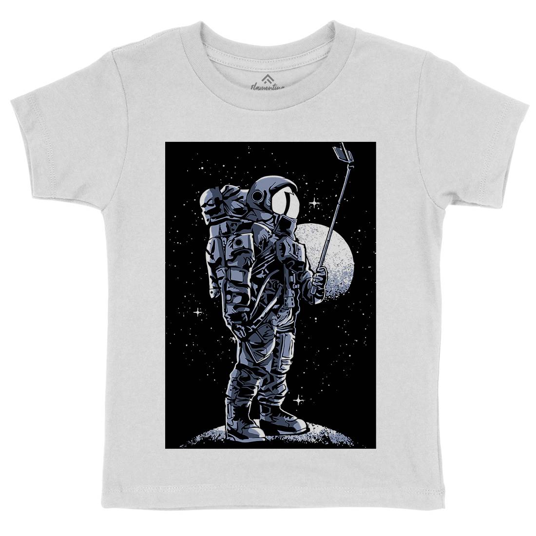 Selfie Astronaut Kids Crew Neck T-Shirt Space A570